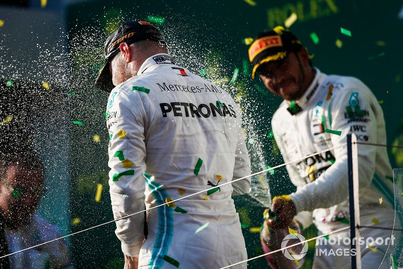 Podyum: 2. Lewis Hamilton, Mercedes AMG F1, yarış galibi Valtteri Bottas, Mercedes AMG F1