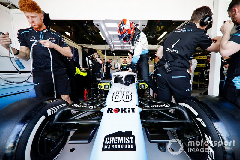 Robert Kubica, Williams Racing, settles in to his seat