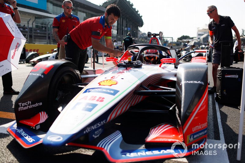 Pascal Wehrlein, Mahindra Racing, M5 Electro, in Pole Position