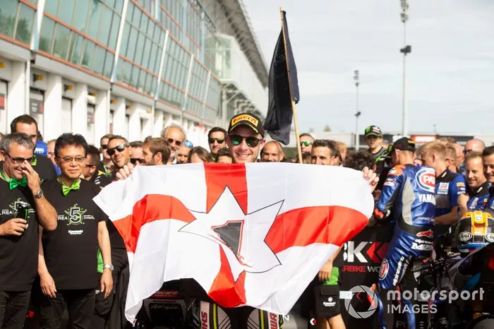 Jonathan Rea, Kawasaki Racing Team festeggia la vittoria del suo quinto titolo