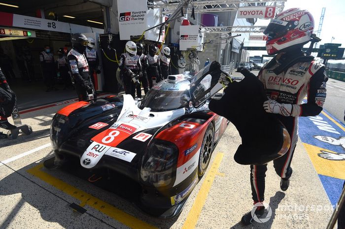 #8 Toyota Gazoo Racing Toyota TS050: Kazuki Nakajima