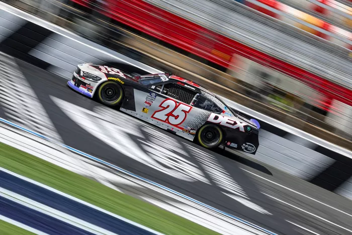Harrison Burton, AM Racing Ford