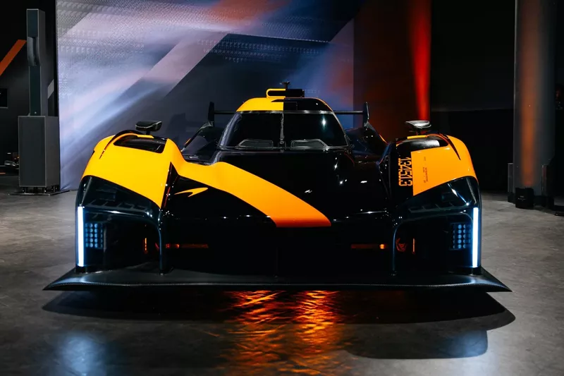 Prototype d'hypercar McLaren  
