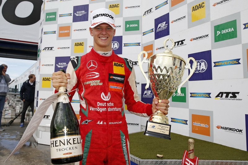 Podio: Mick Schumacher, PREMA Theodore Racing Dallara F317 - Mercedes-Benz