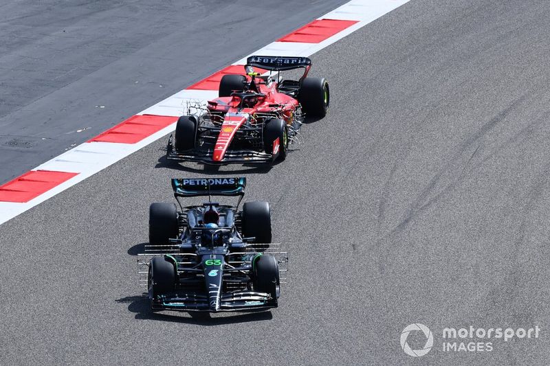 George Russell, Mercedes F1 W14, Carlos Sainz, Ferrari SF-23