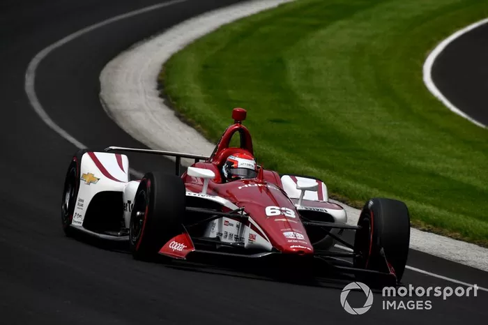 4º: #63 Ed Jones, Ed Carpenter Racing Scuderia Corsa, Ed Carpenter Racing Chevrolet: 229.666 mph