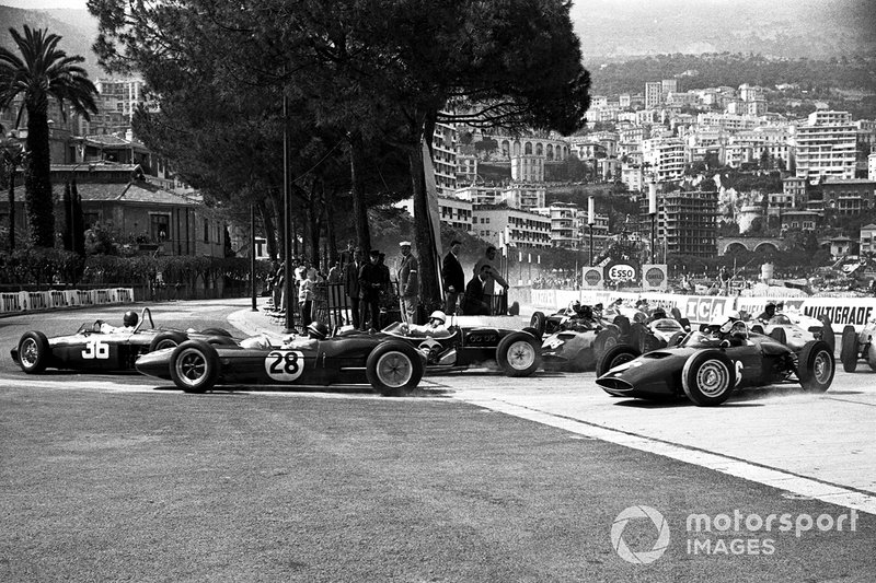 Richie Ginther, Ferrari, Jim Clark, Lotus 21, Stirling Moss, Lotus 18