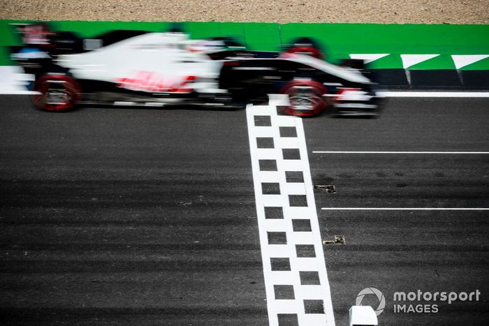 Romain Grosjean, Haas VF-20 