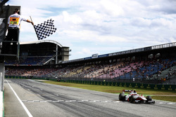 Sieger Sergey Sirotkin, ART Grand Prix