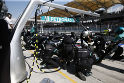 Пит-стоп: Льюис Хэмилтон, Mercedes AMG F1 W07 Hybrid