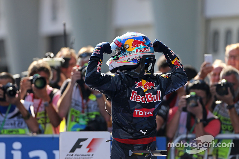 Race winner Daniel Ricciardo, Red Bull Racing