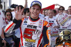 Marc Marquez, Repsol Honda Team, vainqueur de la course et Champion du monde