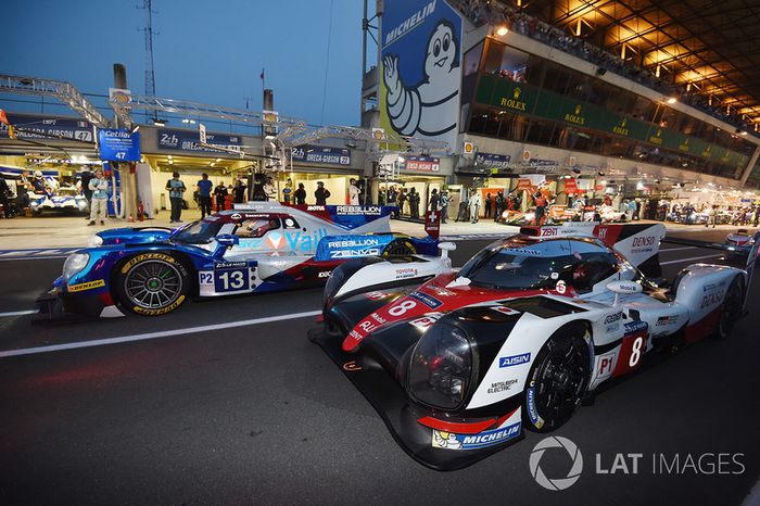 #13 Vaillante Rebellion Racing Oreca 07 Gibson: Mathias Beche, David Heinemeier Hansson, Nelson Piquet Jr., #8 Toyota Gazoo Racing Toyota TS050 Hybrid: Anthony Davidson, Sébastien Buemi, Kazuki Nakajima
