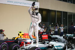 Поул-позиція: Льюїс Хемілтон, Mercedes AMG F1