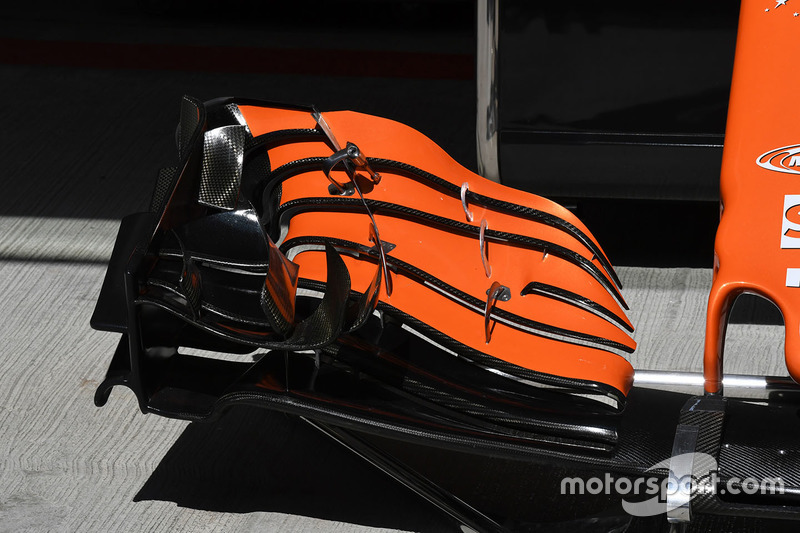 Переднее крыло McLaren MCL32