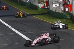 Эстебан Окон, Sahara Force India F1 VJM10, Лэнс Стролл, Williams FW40, Джолион Палмер, Renault Sport
