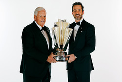 NASCAR-Champion Jimmie Johnson, Hendrick Motorsports, Chevrolet, mit Teambesitzer Rick Hendrick