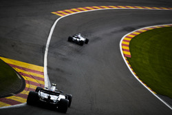 Felipe Massa, Williams FW40, Lance Stroll, Williams FW40
