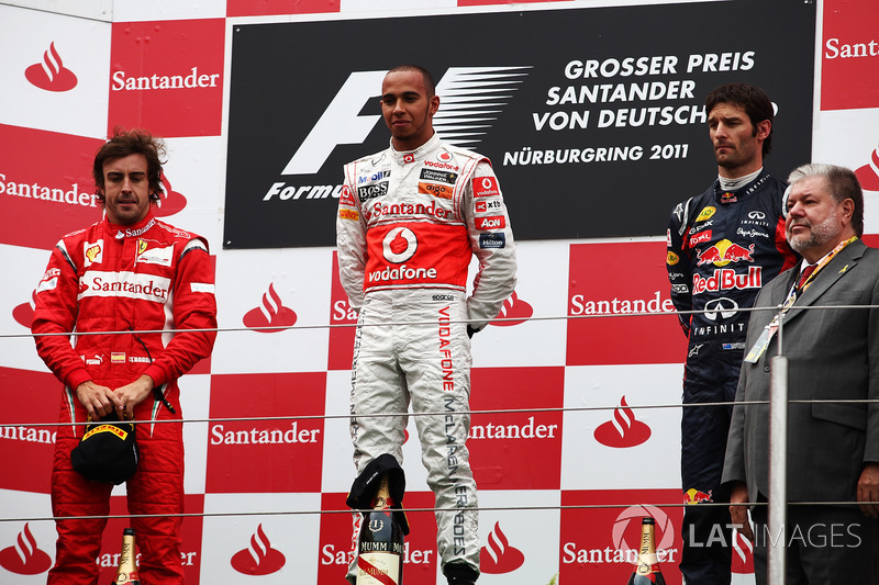 Podio: Fernando Alonso, Ferrari, Lewis Hamilton, McLaren y Mark Webber, Red Bull Racing