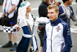 Sergey Sirotkin, Williams Racing, pilotlar geçit töreninde