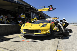 #3 Corvette Racing Chevrolet Corvette C7.R, GTLM: Antonio Garcia, Jan Magnussen, Mike Rockenfeller pit stop