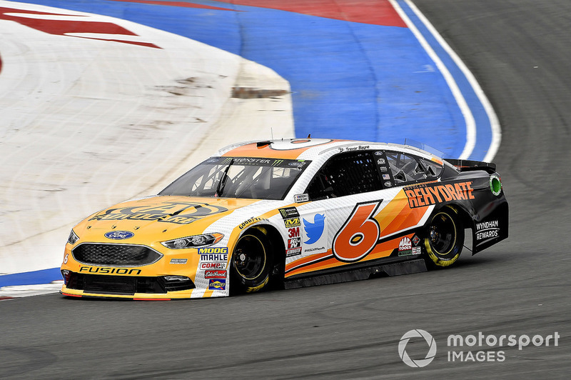 16. Trevor Bayne, Roush Fenway Racing, Ford Fusion AdvoCare Rehydrate