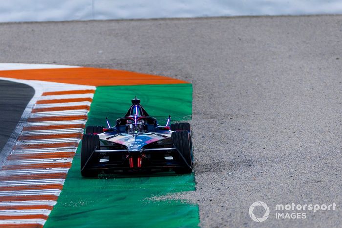 Dan Ticktum, Equipo NIO 333 FE