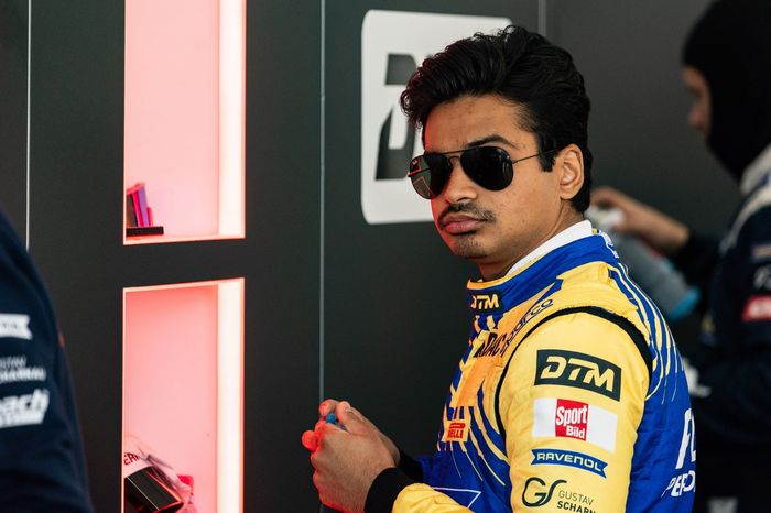 Arjun Maini, Team HRT