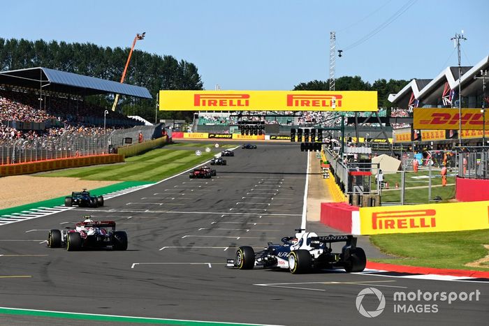 Antonio Giovinazzi, Alfa Romeo Racing C41, Yuki Tsunoda, AlphaTauri AT02