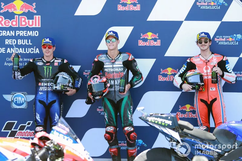 Polesitter Fabio Quartararo, Petronas Yamaha SRT, secondo classificato Maverick Vinales, Yamaha Factory Racing, terzo classificato Francesco Bagnaia, Pramac Racing
