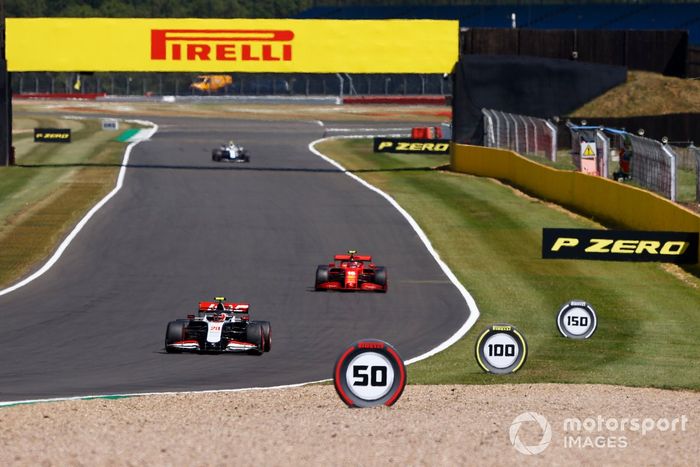 Kevin Magnussen, Haas VF-20, Charles Leclerc, Ferrari SF1000