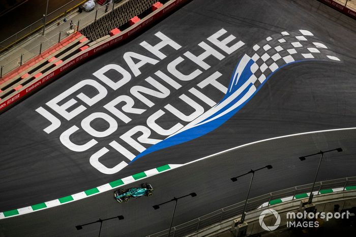 Lance Stroll, Aston Martin AMR22