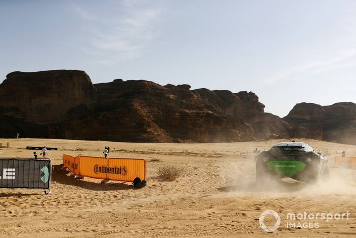 Jamie Chadwick, Stephane Sarrazin, Veloce Racing
