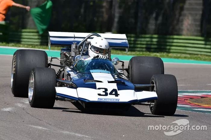 Surtees TS9