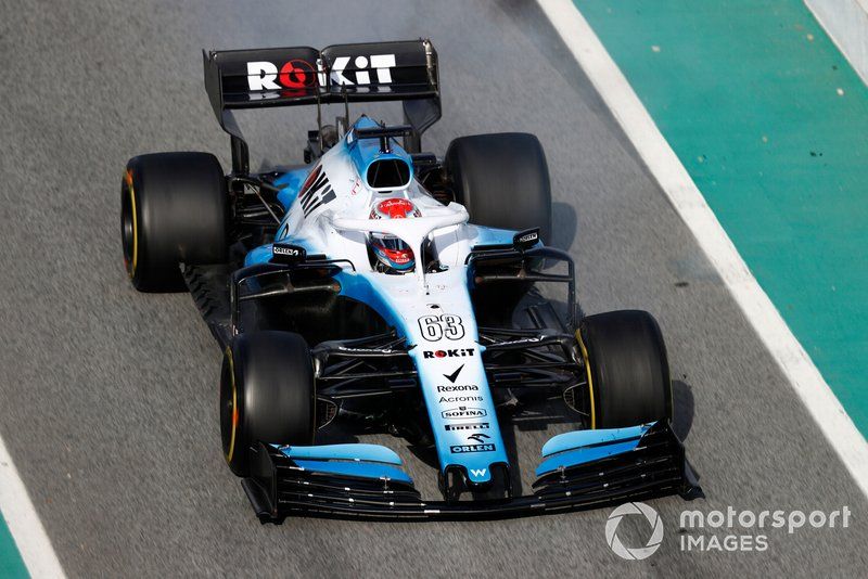 George Russell, com o FW42, fez boa quilometragem e ficou na nona posição