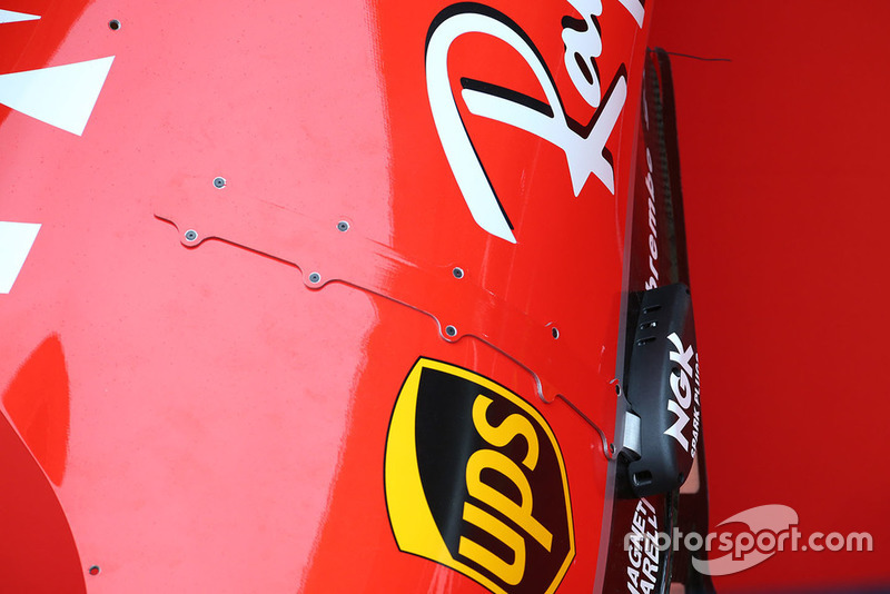 Pada sesi latihan, Ferrari SF71H dipasangi sejumlah perangkat sensor yang terletak di bagian sidepod.