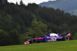 Брендон Хартлі, Scuderia Toro Rosso STR13