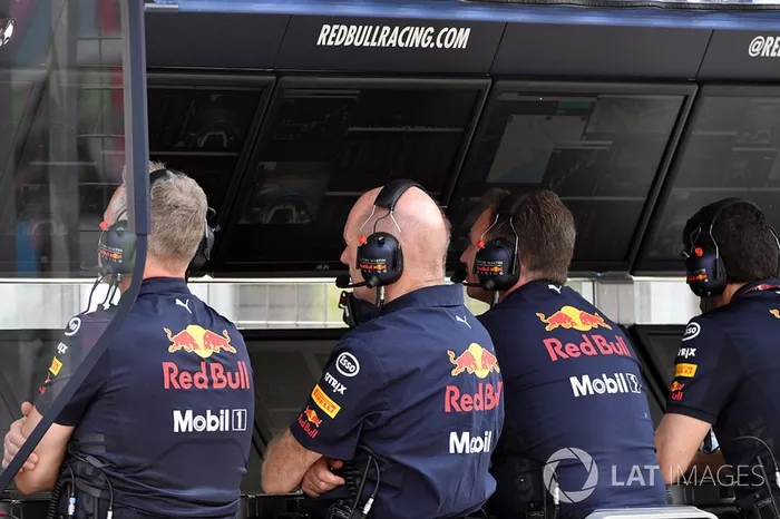 Red Bull Racing pit wall