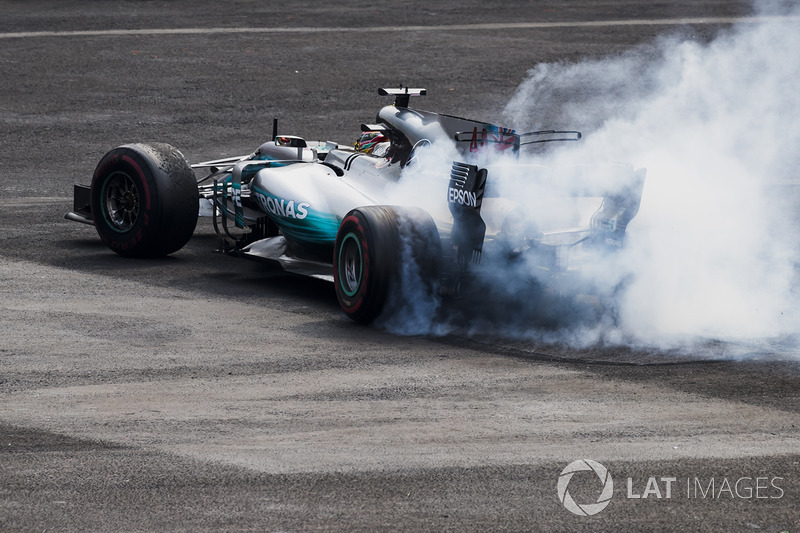 2017 World Champion Lewis Hamilton, Mercedes AMG F1