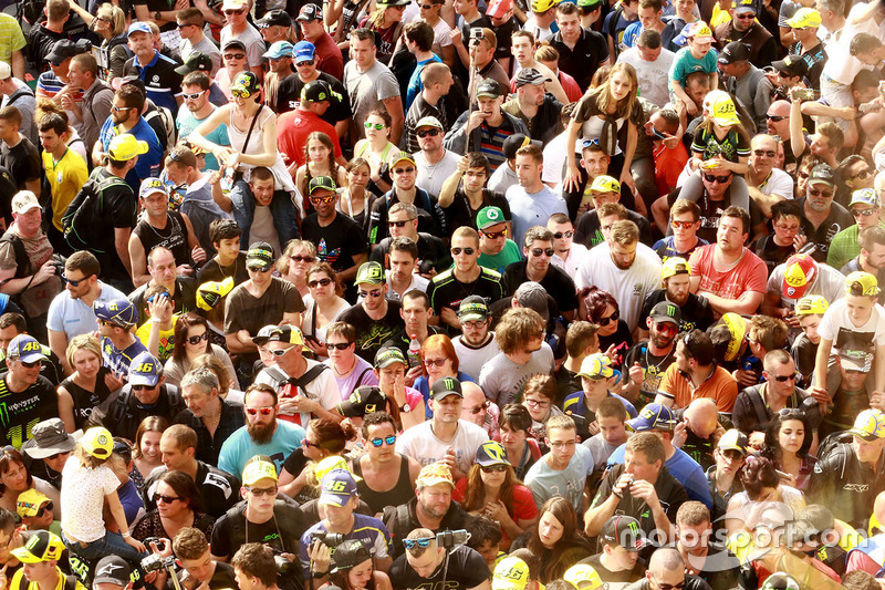 Valentino Rossi fans