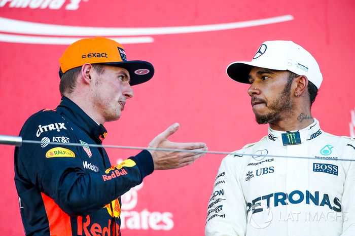  Max Verstappen, Red Bull, second place, Race winner Lewis Hamilton, Mercedes AMG F1, on the podium