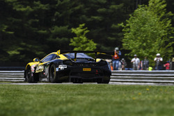 #9 K-Pax Racing McLaren 650S GT3: Alvaro Parente, Ben Barnicoat