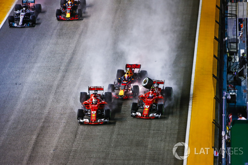 Sebastian Vettel, Ferrari SF70H, Max Verstappen, Red Bull Racing RB13, Kimi Raikkonen, Ferrari SF70H, collide at the start