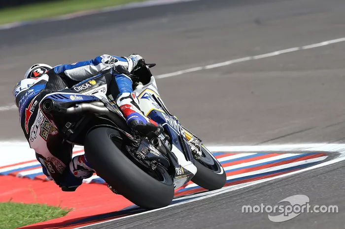 Baz malchanceux en course