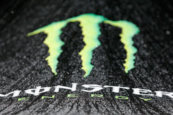 Logo im Regen: Monster Energy