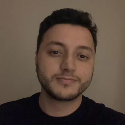 إينيس إرديميريل