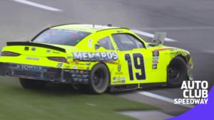 NASCAR XFINITY: Brandon Jones z przygodami na Auto Club Speedway