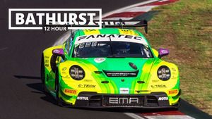 Finałowe okrążenie Bathurst 12 Hours 2024