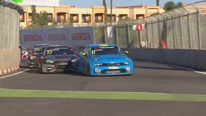 Marrakech Race 3 - Highlights | FIA WTCR / Oscaro