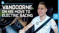 Stoffel Vandoorne za kierownicą Mercedesa EQC